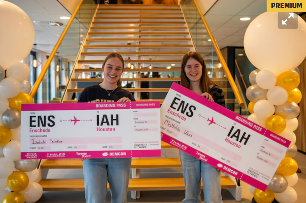 ‘Zo gaaf’: Deze meiden uit Twente en de Achterhoek winnen reis naar hoofdkwartier NASA